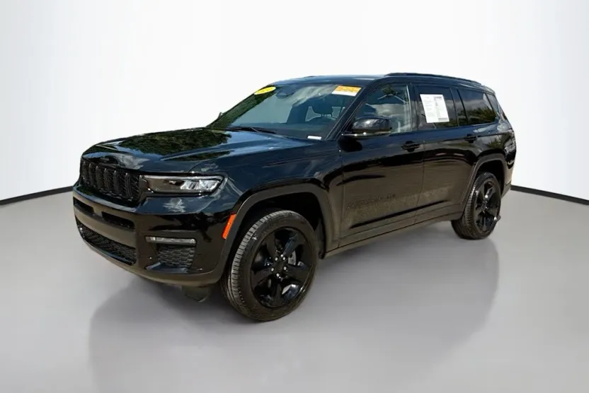 2024 Jeep Grand Cherokee Limited photo 1