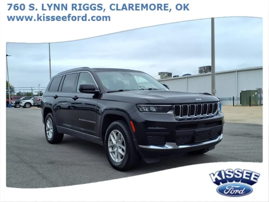 2023 Jeep Grand Cherokee Laredo photo 1