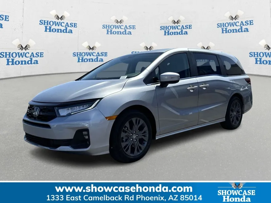 2026 Honda Odyssey Touring photo 1