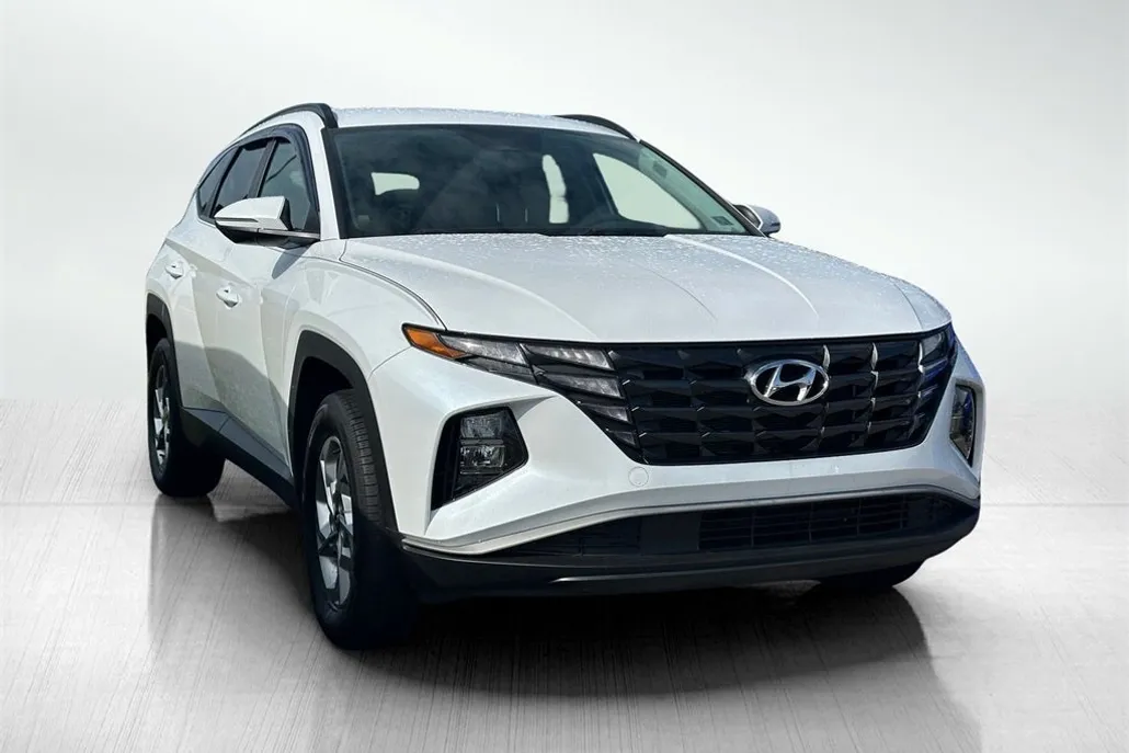 2022 Hyundai Tucson SEL photo 1