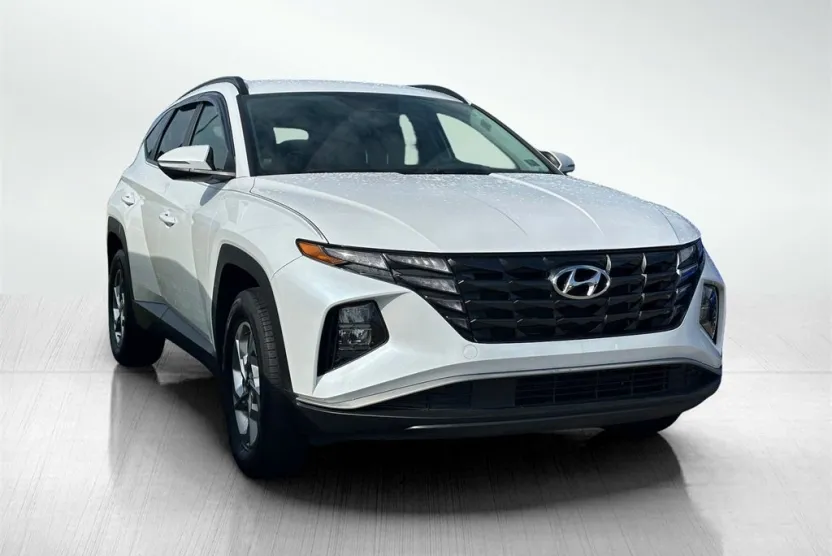 2022 Hyundai Tucson SEL photo 1