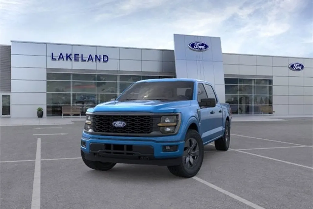 2025 Ford F-150 STX photo 1