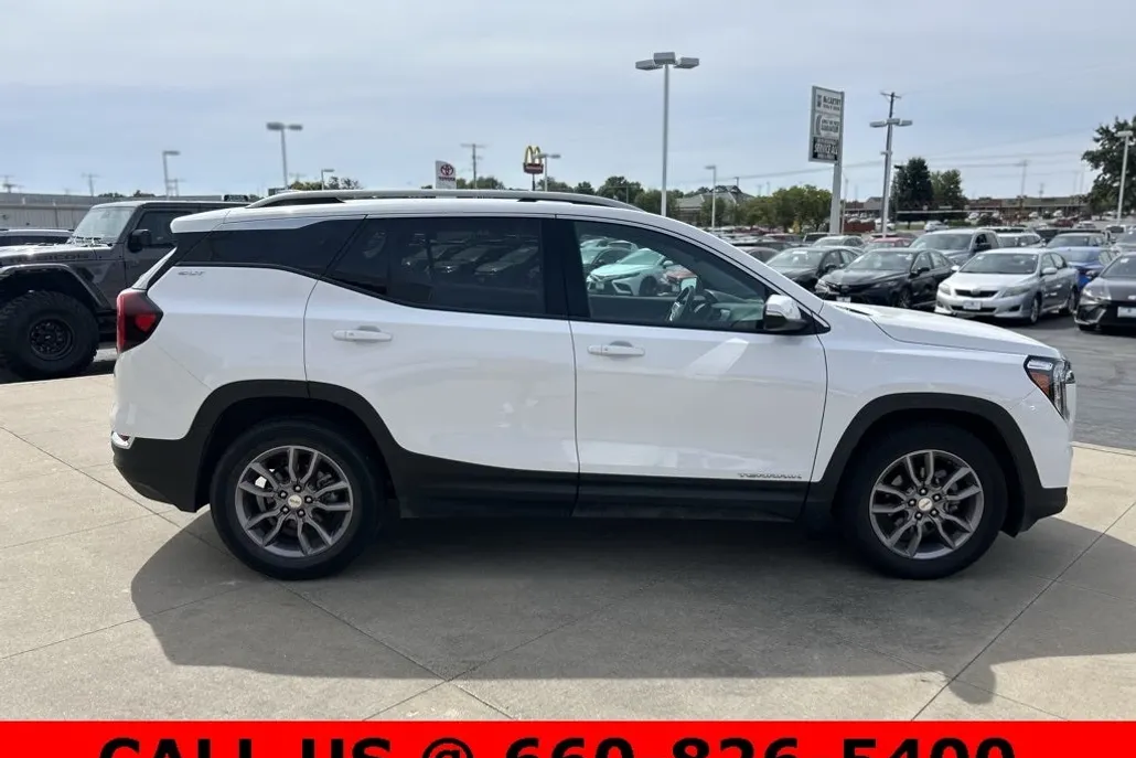 2023 Gmc Terrain SLT photo 1