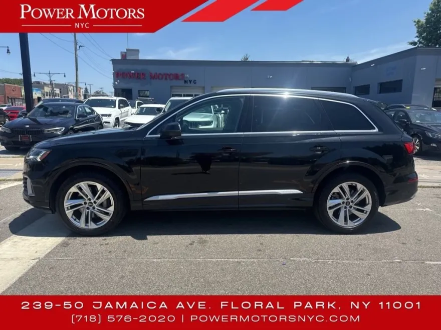 2023 Audi Q7 55 Premium Plus photo 1