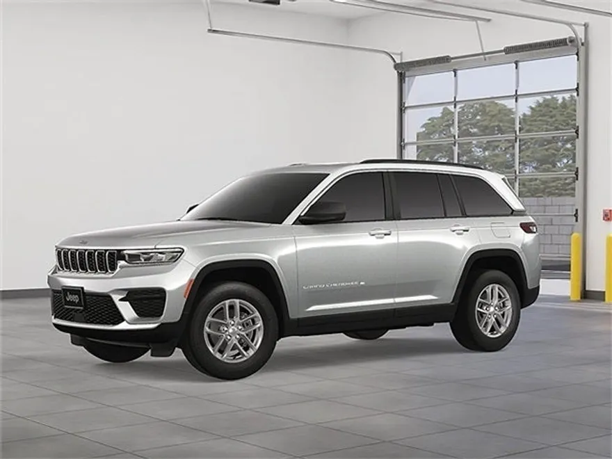 2025 Jeep Grand Cherokee Laredo X photo 1