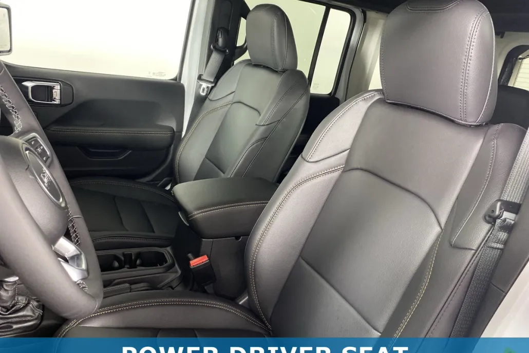 2025 Jeep Wrangler Sahara photo 1