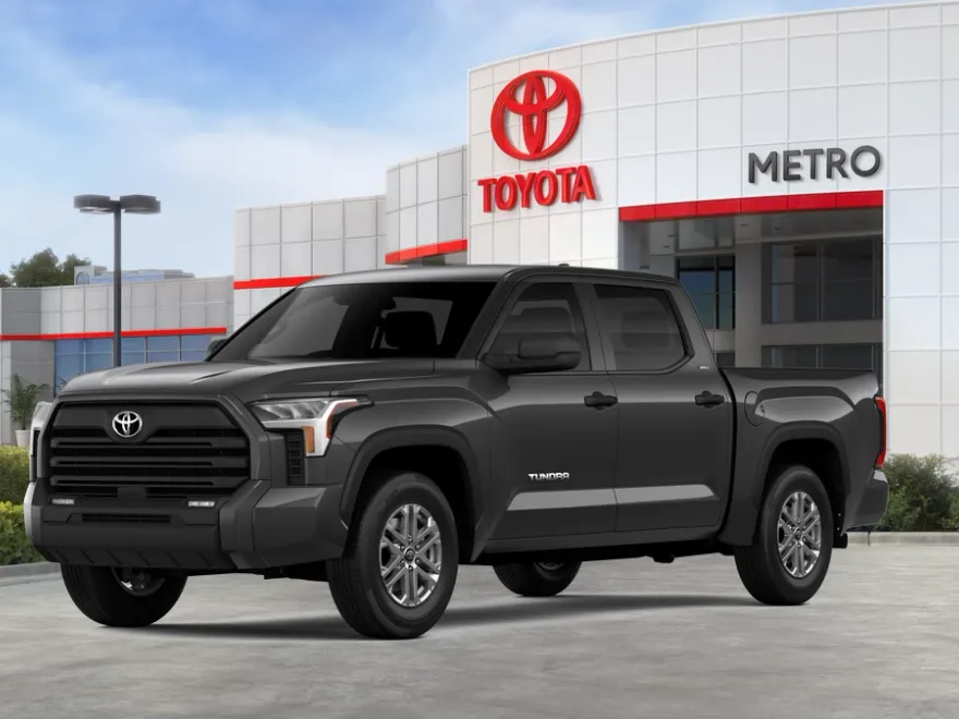 2026 Toyota Tundra SR5 CrewMax photo 1