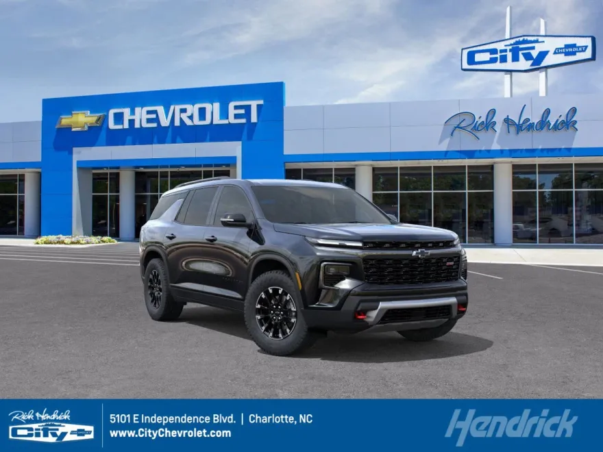 2026 Chevrolet Traverse Z71 photo 1