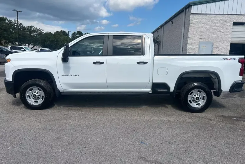 2021 Chevrolet Silverado 2500HD photo 1