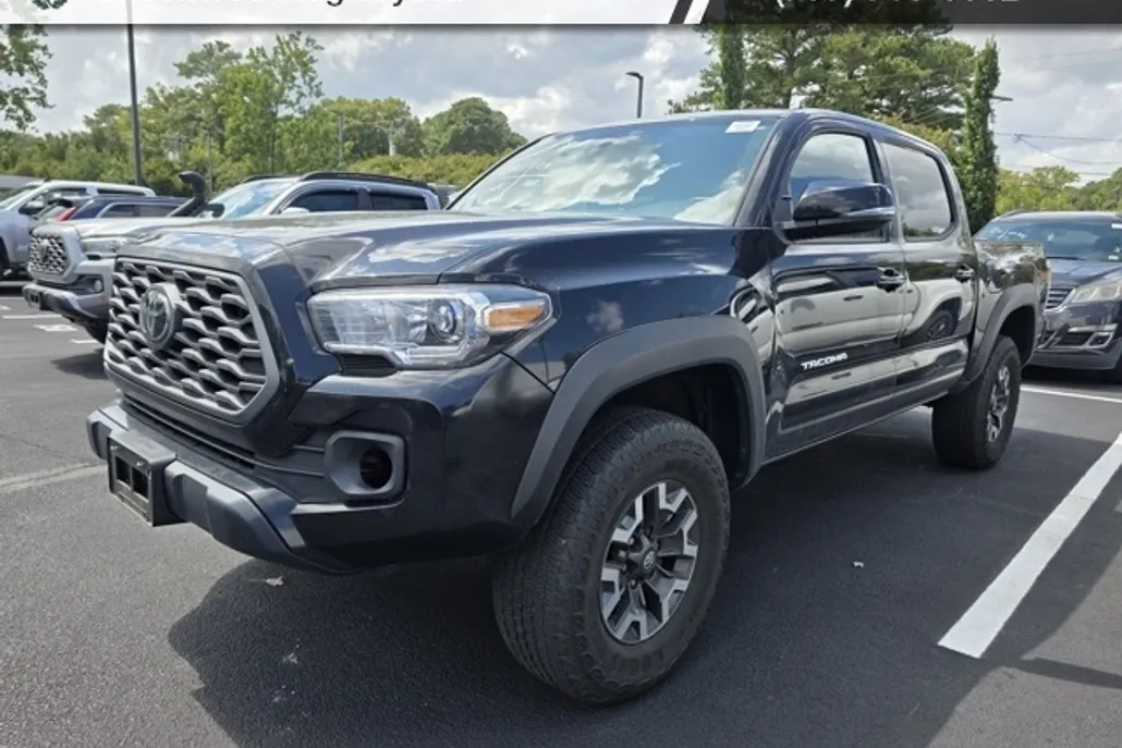 2022 Toyota Tacoma TRD Off-Road V6 photo 1