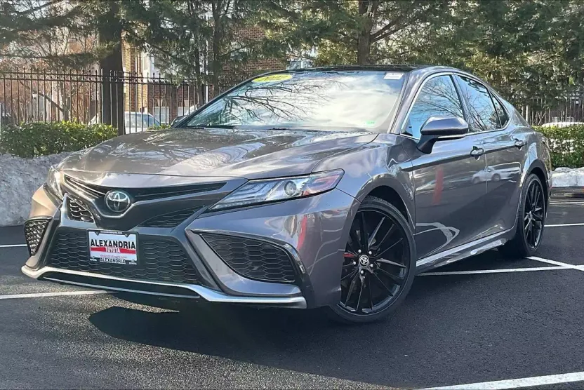 2022 Toyota Camry XSE photo 1