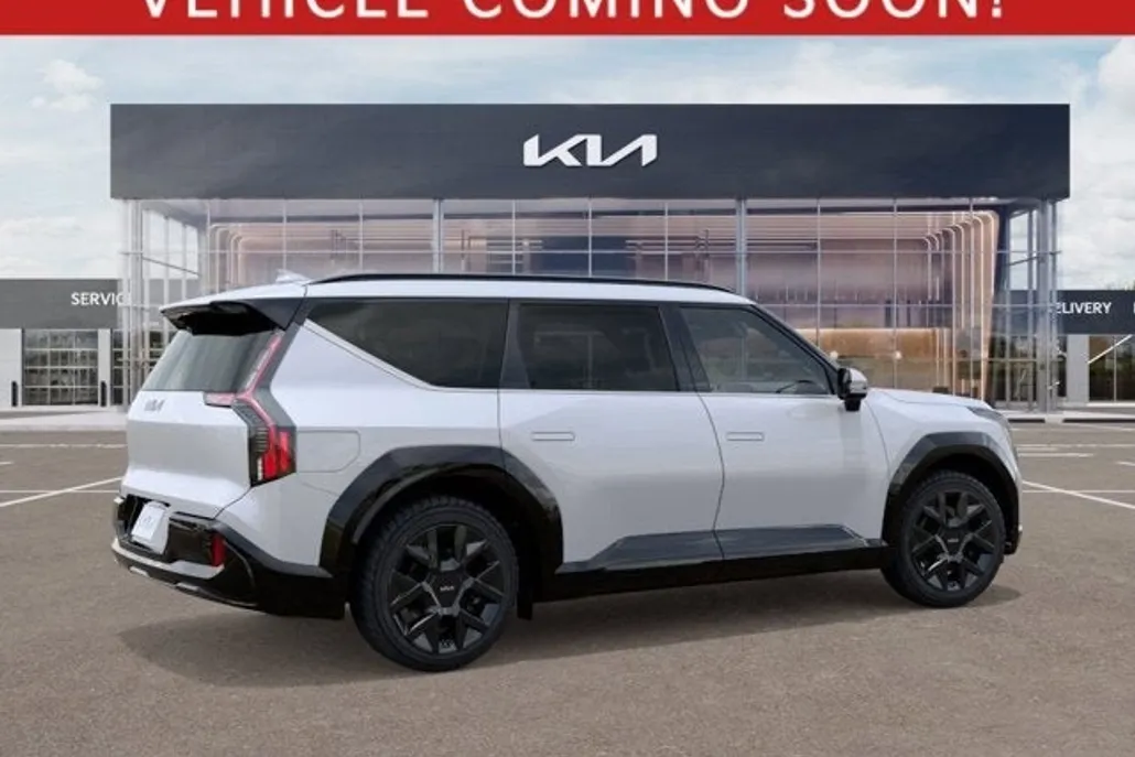 2026 Kia EV9 Land photo 1
