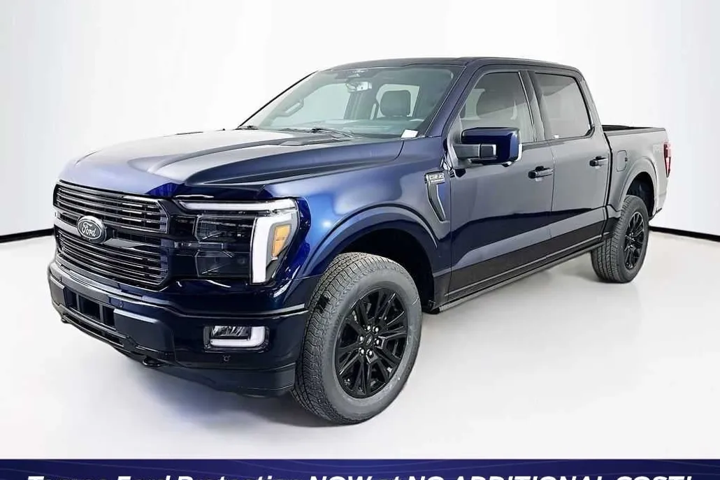 2025 Ford F-150 Platinum photo 1