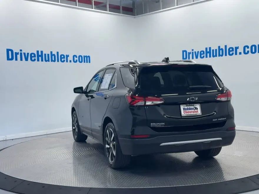 2023 Chevrolet Equinox Premier photo 1