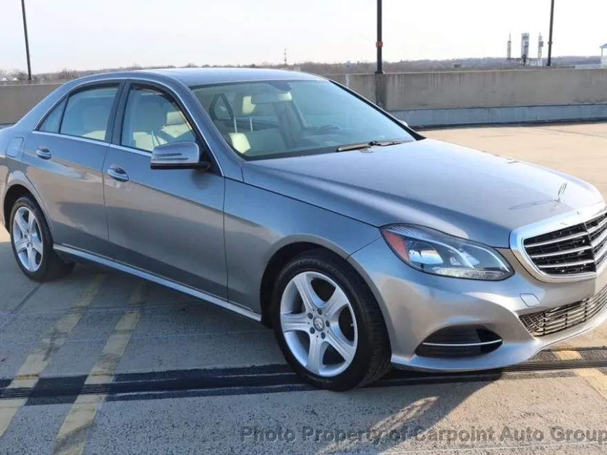 2014 Mercedes Benz E 250 BlueTEC 4MATIC photo 1