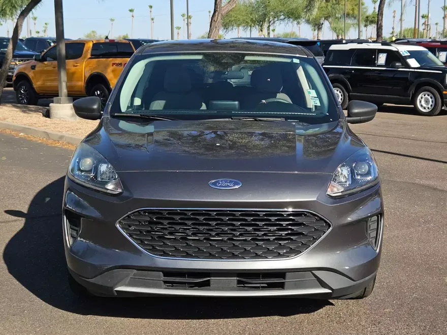 2022 Ford Escape SE photo 1