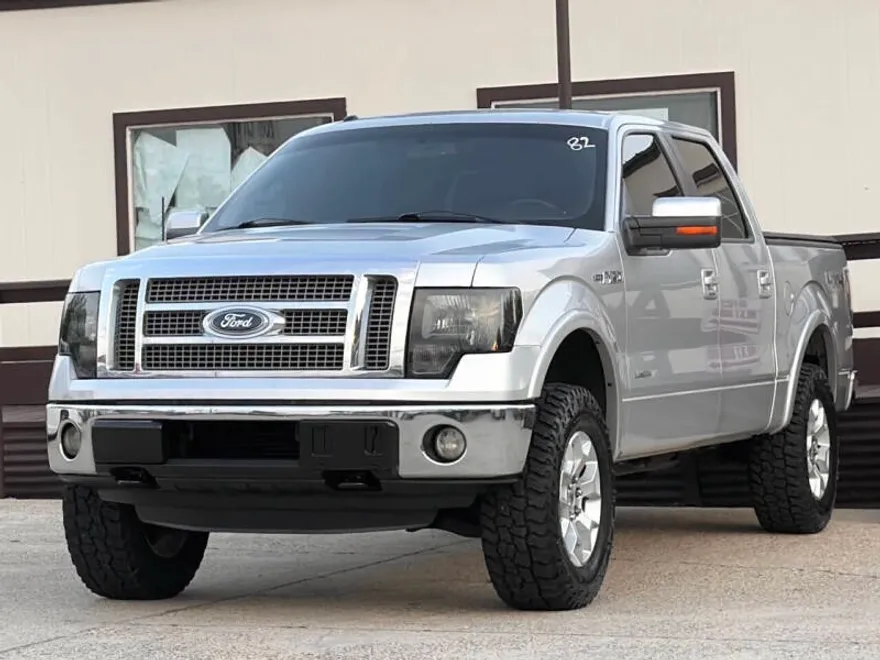 2011 Ford F-150 Lariat photo 1