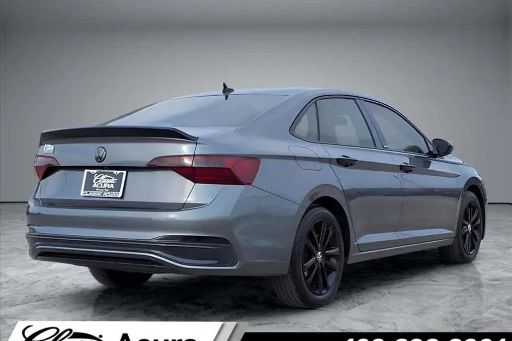 2022 Volkswagen Jetta 1.5T Sport photo 1