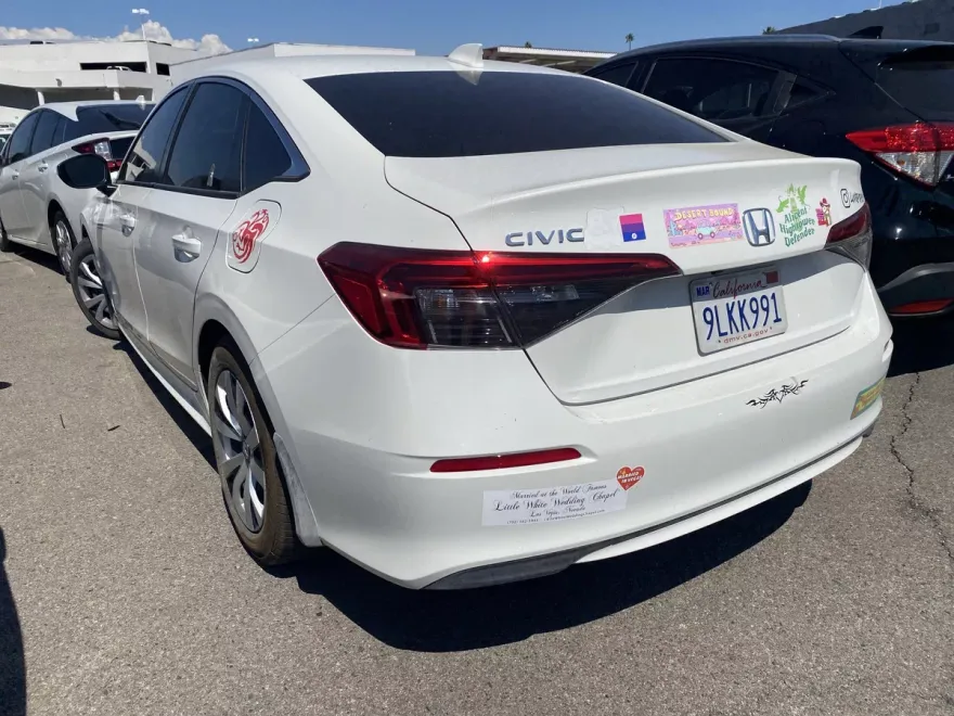 2024 Honda Civic LX photo 1