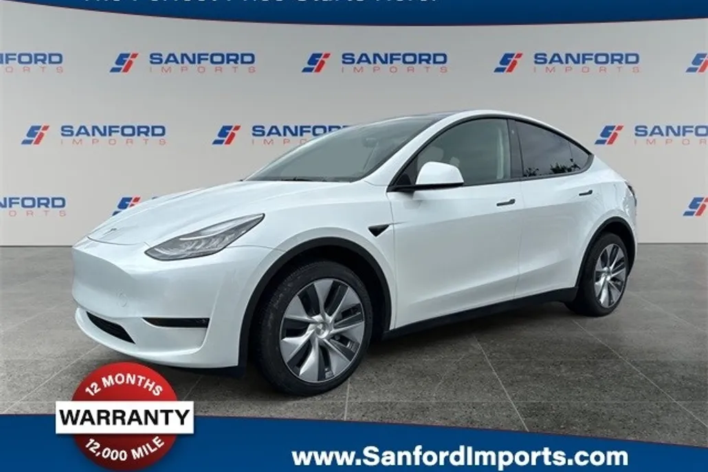2023 Tesla Model Y Long Range photo 1
