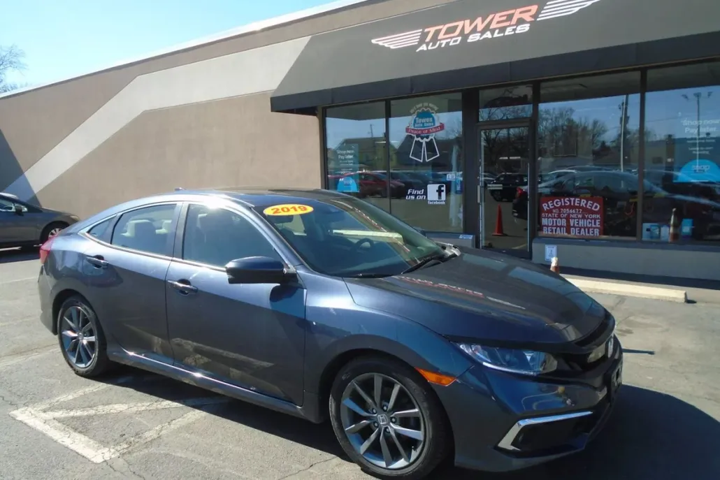2019 Honda Civic EX photo 1