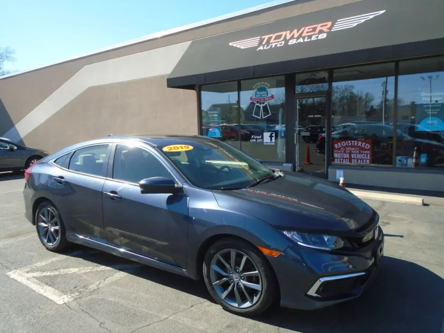 2019 Honda Civic EX photo 1