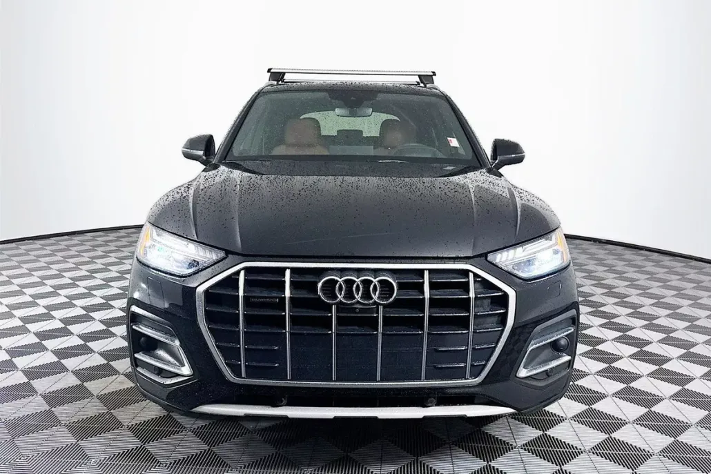 2021 Audi Q5 45 Prestige Premium photo 1