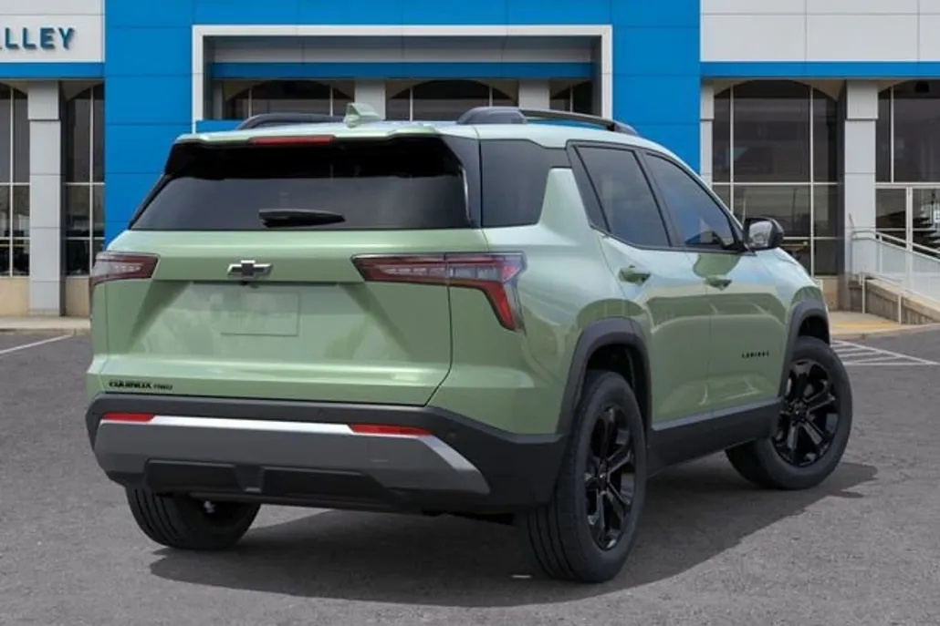 2026 Chevrolet Equinox LT photo 1