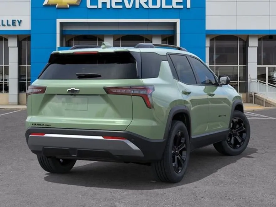 2026 Chevrolet Equinox LT photo 1