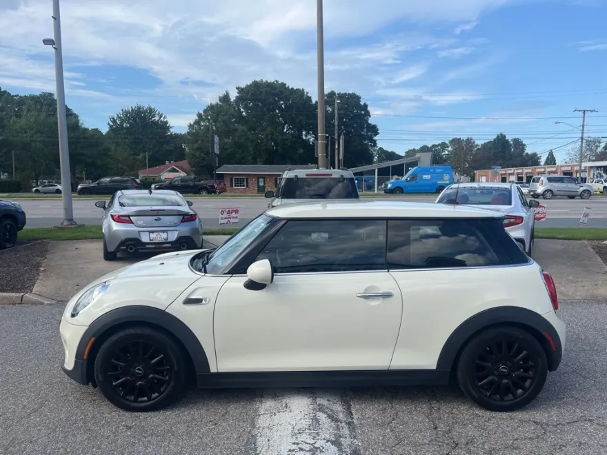 2018 Mini Cooper Hardtop photo 1