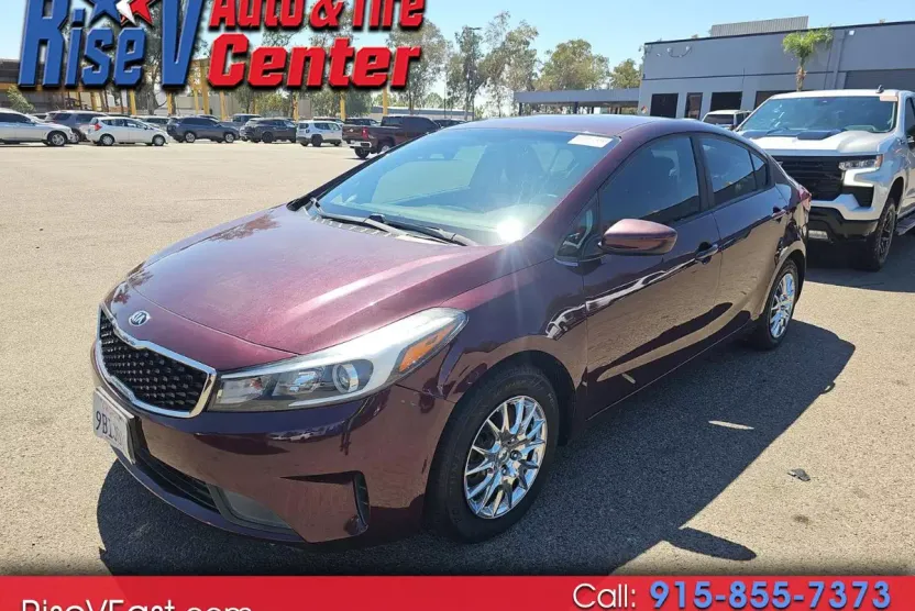 2018 Kia Forte LX Base photo 1