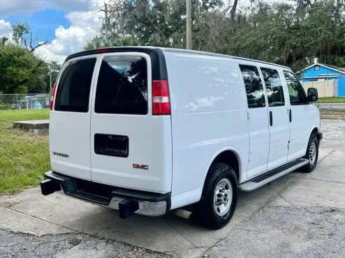 2017 Gmc Savana 2500 Cargo photo 4