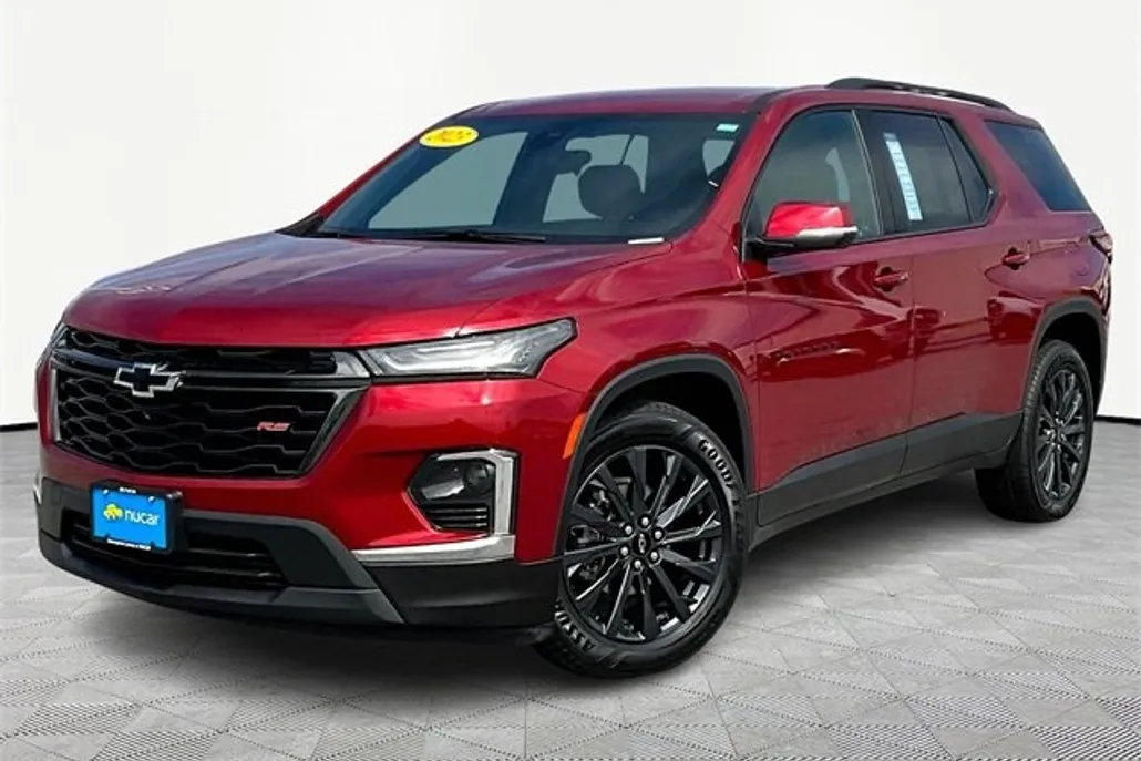 2023 Chevrolet Traverse RS photo 1