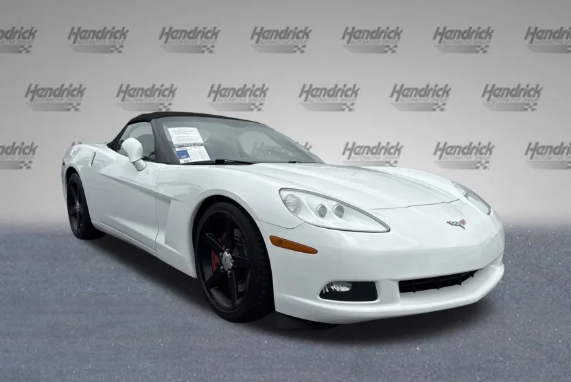 2005 Chevrolet Corvette photo 1