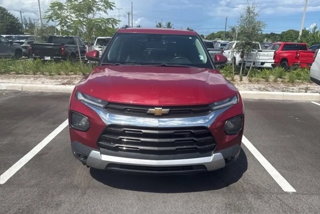 2021 Chevrolet Trailblazer LT photo 1
