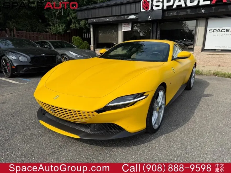 2022 Ferrari Roma photo 1