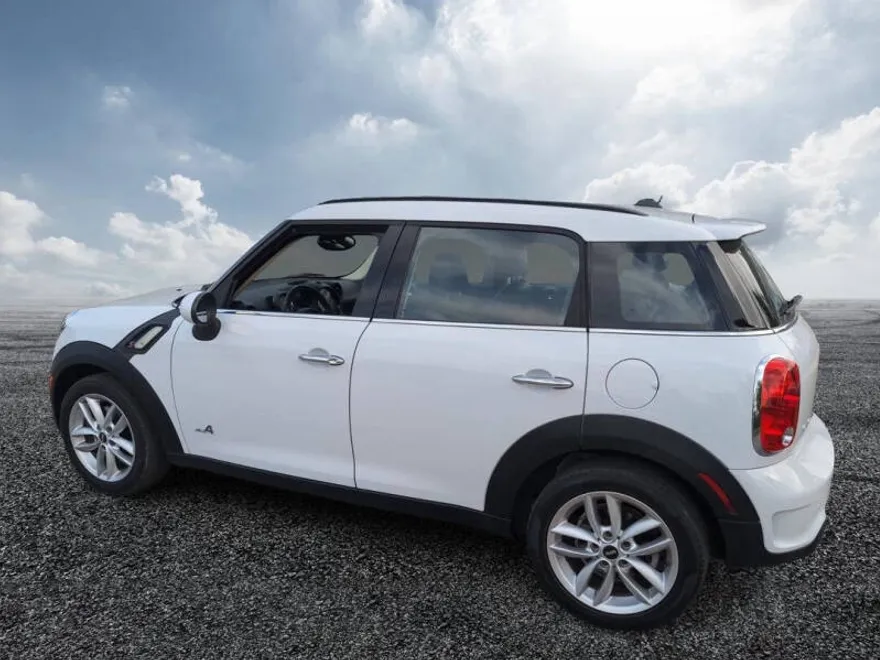 2014 Mini Countryman S ALL4 photo 1