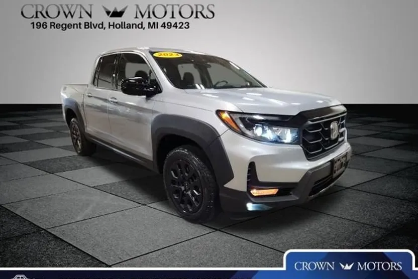 2023 Honda Ridgeline Sport photo 1