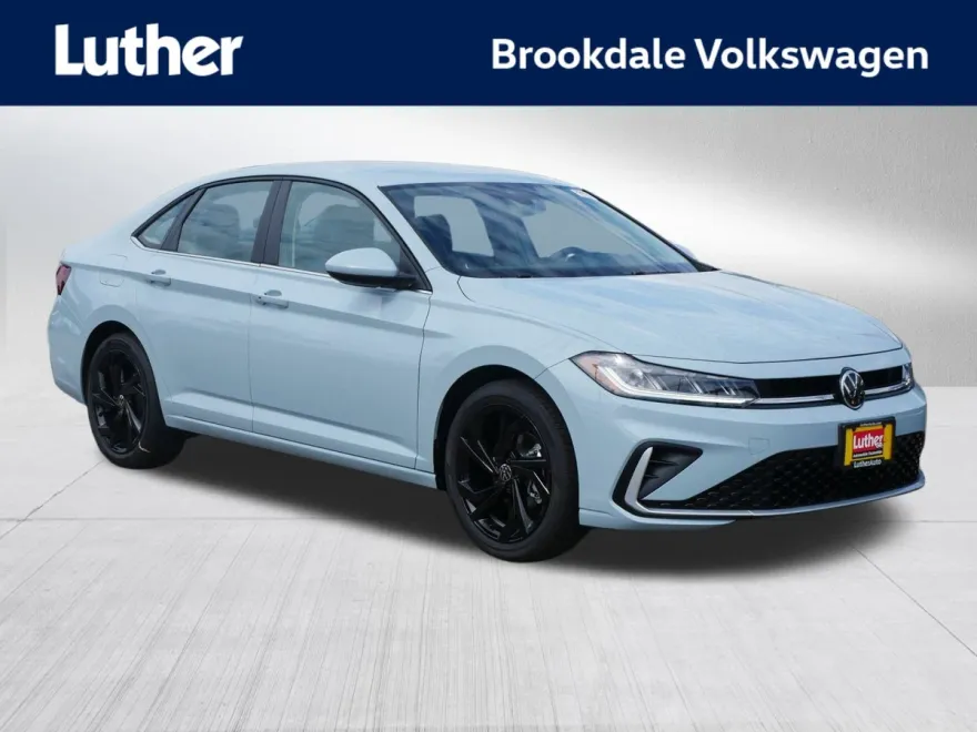 2025 Volkswagen Jetta SE photo 1