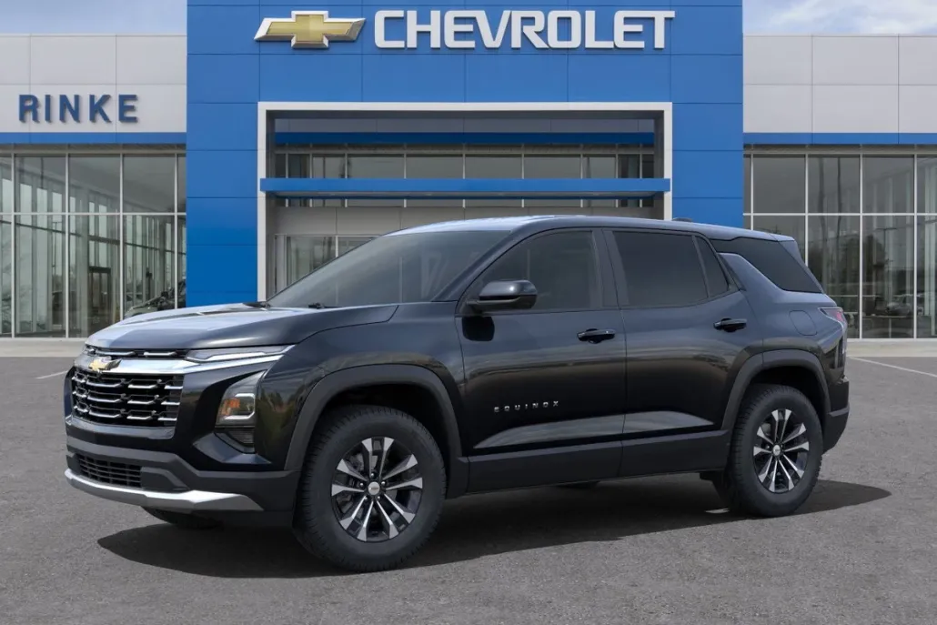 2026 Chevrolet Equinox LT photo 1