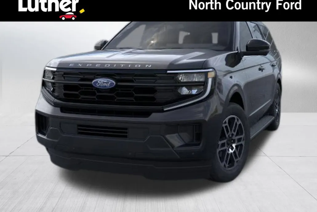 2025 Ford Expedition photo 1