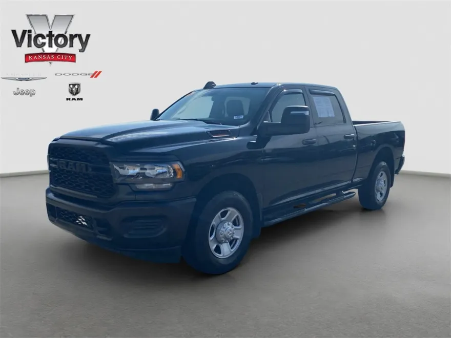 2024 Ram 3500 Tradesman photo 1