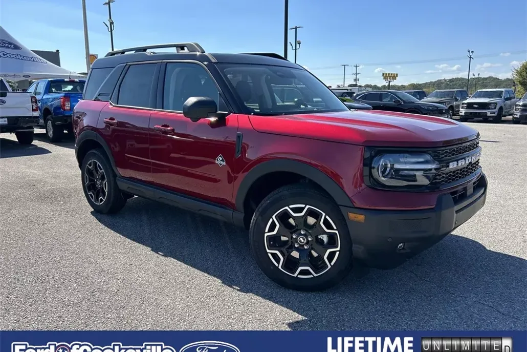 2025 Ford Bronco Sport Outer Banks photo 1