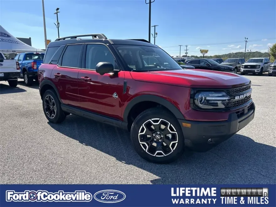 2025 Ford Bronco Sport Outer Banks photo 1