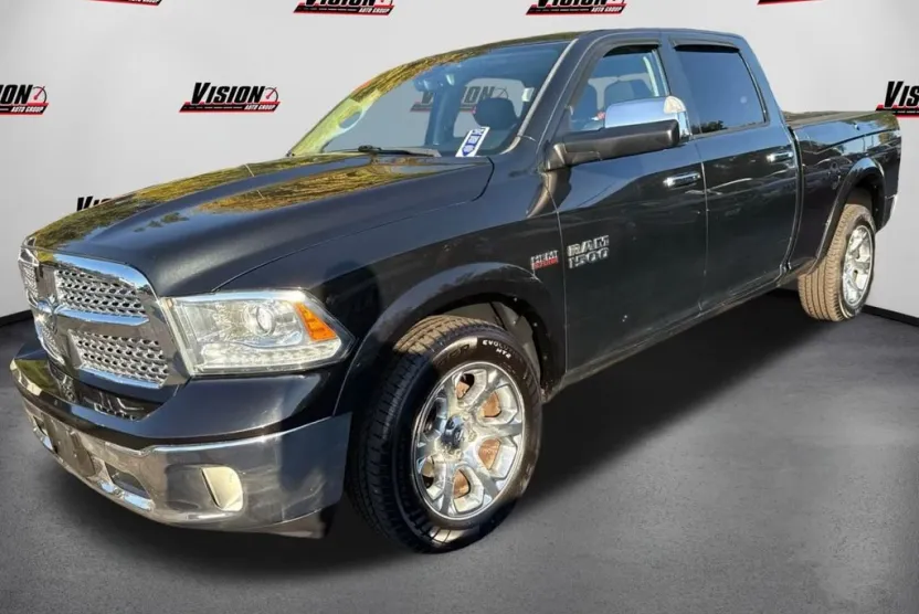 2016 Ram 1500 Laramie photo 1