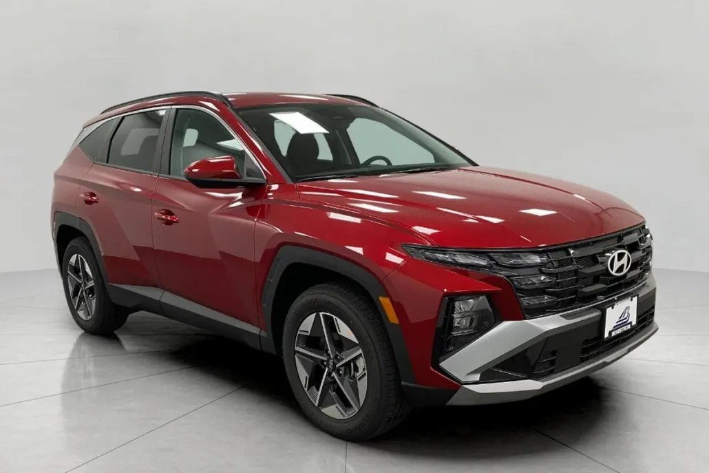 2025 Hyundai Tucson SEL photo 1