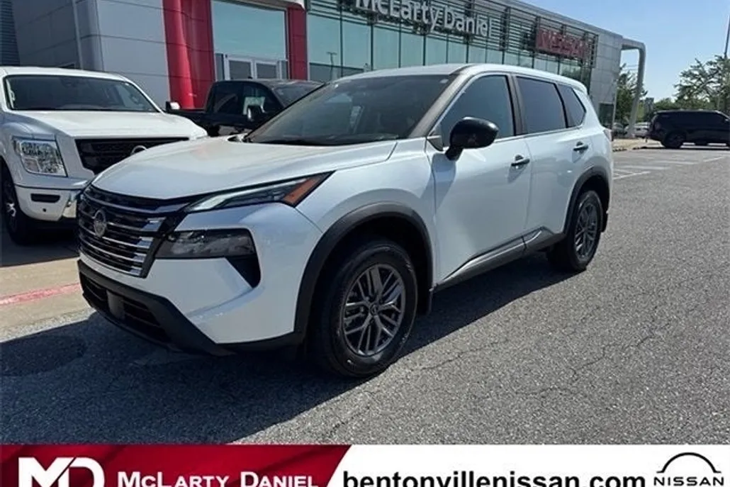 2025 Nissan Rogue S photo 1