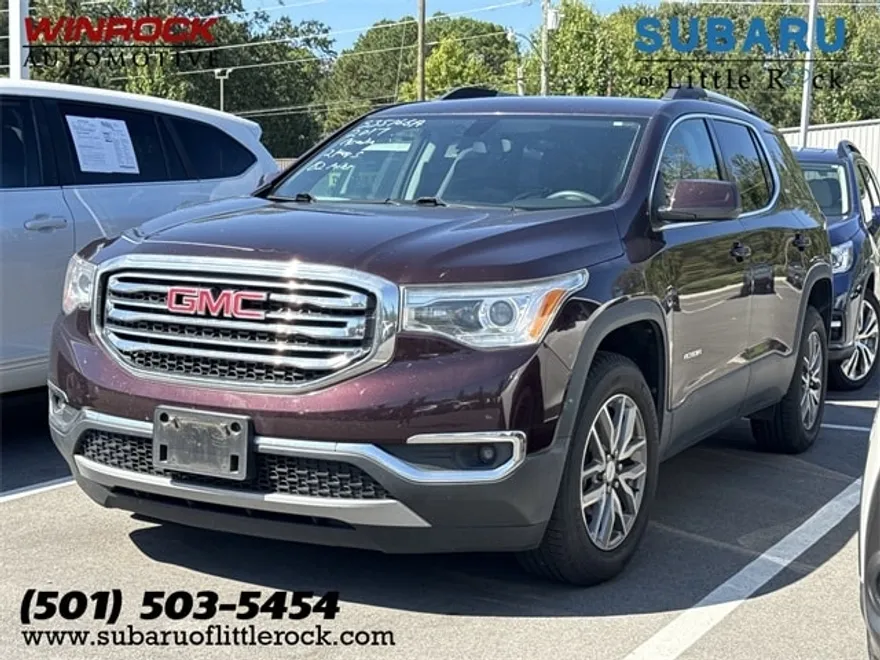 2017 Gmc Acadia SLE photo 1