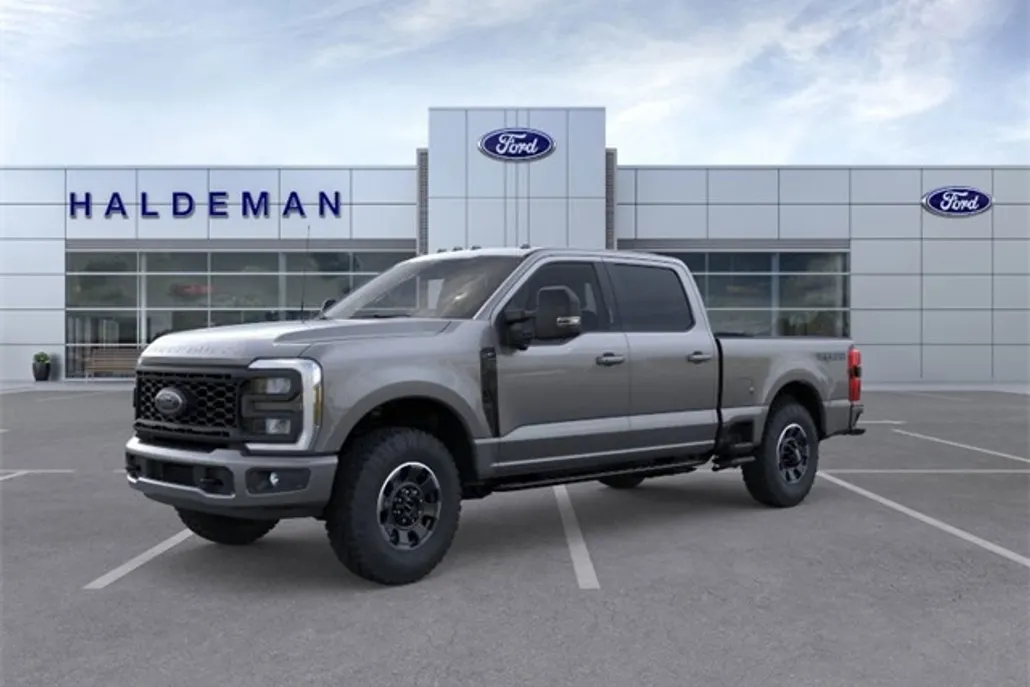 2025 Ford F-350 photo 1