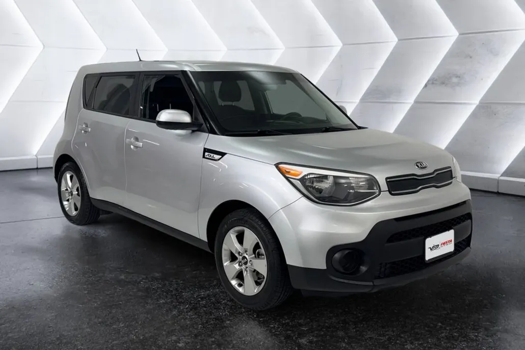 2018 Kia Soul Base photo 1